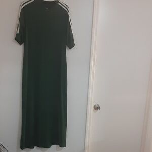 Elegant Green Maxi Dress with White Stripes